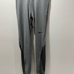Nike Pro leggings small